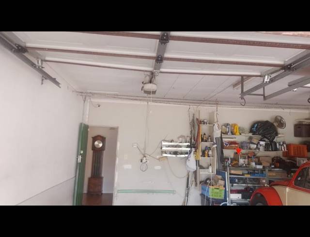 4 BEDROOM HOUSE FOR SALE IN HELIKONPARK